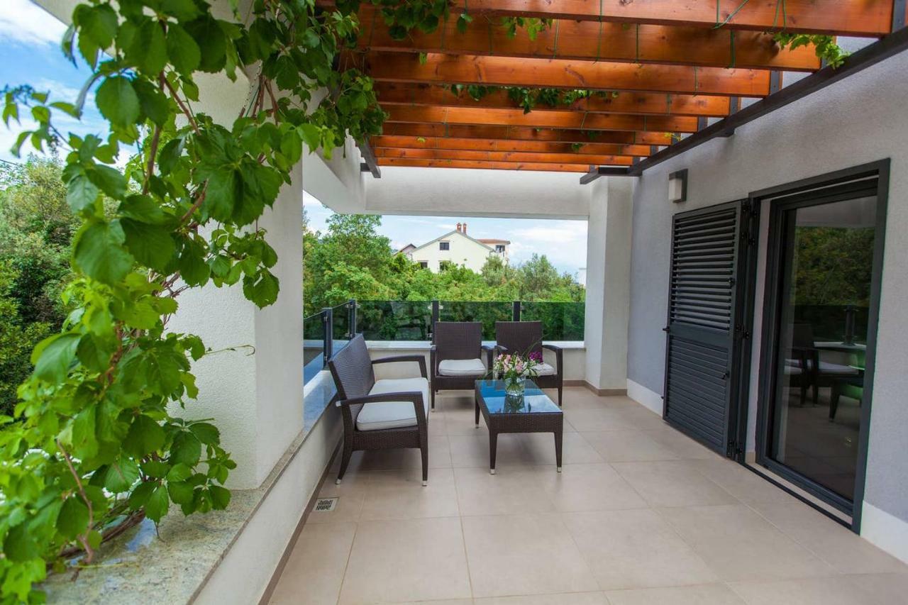 Villa Rina - Luxury Holiday Home ツリクヴェニツァ エクステリア 写真