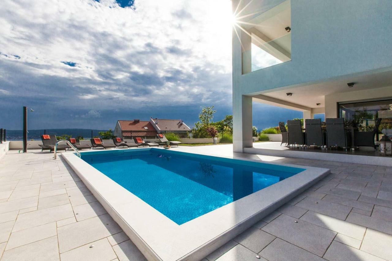 Villa Rina - Luxury Holiday Home ツリクヴェニツァ エクステリア 写真