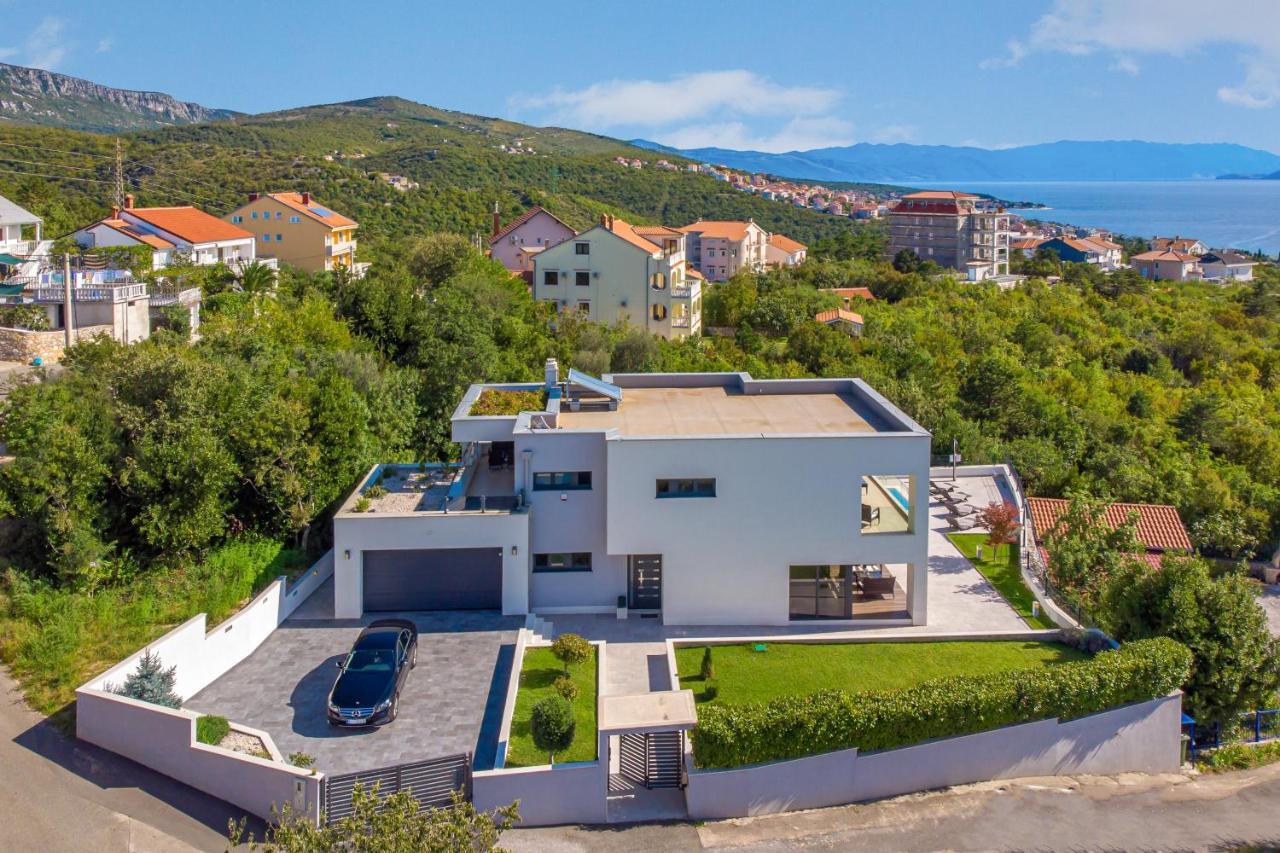 Villa Rina - Luxury Holiday Home ツリクヴェニツァ エクステリア 写真