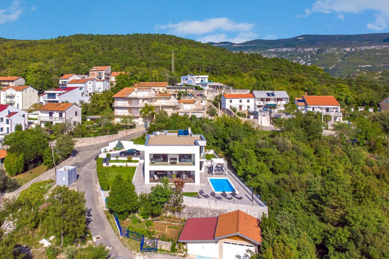 Villa Rina - Luxury Holiday Home ツリクヴェニツァ エクステリア 写真